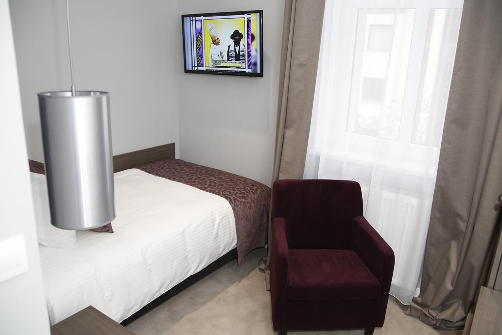 Hotel Chopin Bydgoszcz Ruang foto